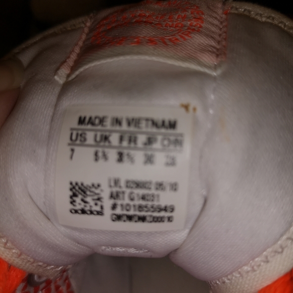 Adidas high top sneakers size 7 - Picture 3 of 4